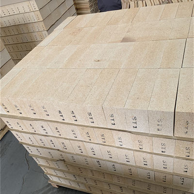 Granuli in argilla di dimensioni standard 230x114x75 mm per forni industriali nell'industria refrattaria
