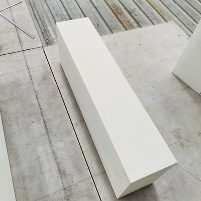 1.2-1.4% Contenuto di SiC mattoni per camini ad alta temperatura personalizzati per forno di vetro