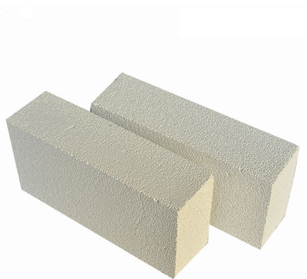 Grandezza standard Granite isolante di alta purezza di peso leggero per forni industriali