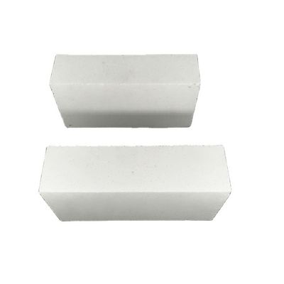 Al2O3 50%-68% di MgO Contenuto di Alumina Bollino di isolazione per forno ad alta temperatura