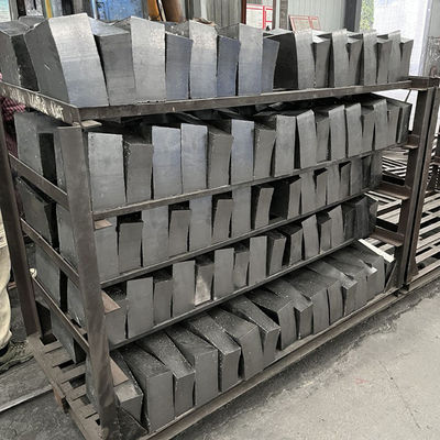 Refractorezza di classe super Magnesia Carbon Brick con contenuto di CaO standard internazionale in %
