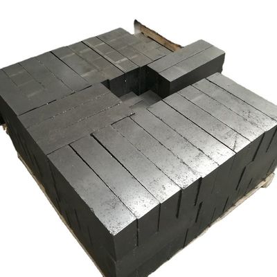 Materaio di carbonio di alluminio ad alto contenuto di CaO standard per forni industriali in cucchiaia di acciaio