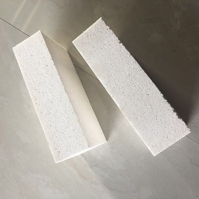 Granite isolante di allumina a bolla ad alta resistenza meccanica per applicazioni a temperatura