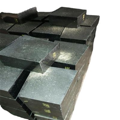 Grandi mattoni di magnesia a carbonio di classe superiore per convertitori di confezioni in acciaio e forni di raffinazione di Eaf