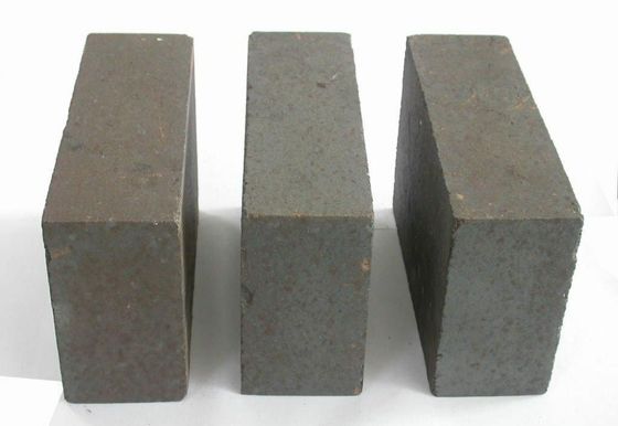 Componente di alta qualità dei forni industriali mattoni di magnesia a carbonio con elevato contenuto di CaO