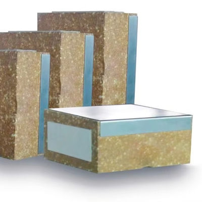 18% Porosità apparente Piccolo contenuto di SiC Magnesio Alumina mattoni per altoforno