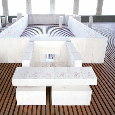 Vetro resistente alle alte temperature AZS mattoni refrattari durevoli e con bassa porosità apparente per alte temperature
