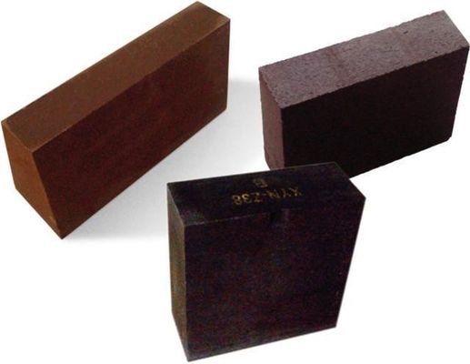 Resistenza alla frantumazione a freddo Mpa ≥ 24,5 Magnesia Chrome Fused Magnesia Bricks per applicazioni refrattarie a temperatura